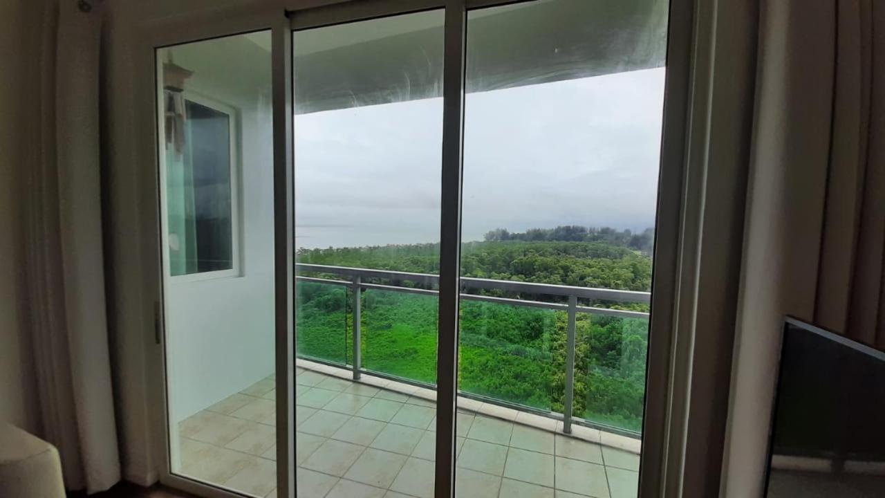 Santubong Suites B Just Like Home Damai 古晋 外观 照片